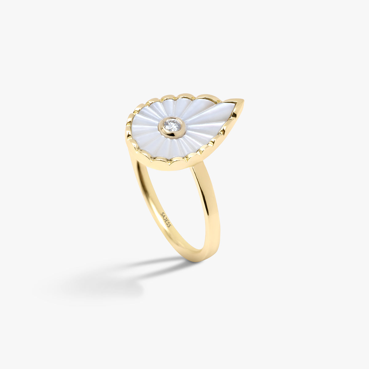 Bague Nacre Myrtho (Grand modèle)